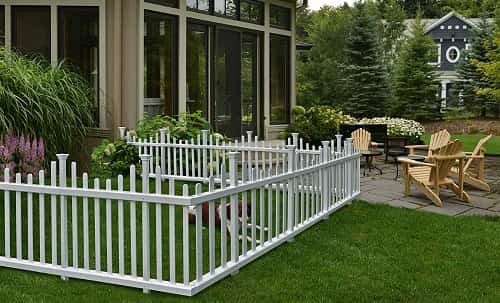 Zippity Outdoor Products ZP19001 Picket Fence